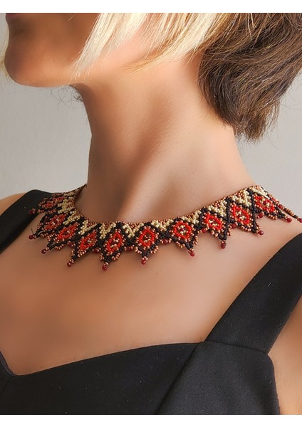 Etnik Bohem Yaka Kilim Çiçek Model Kum Boncuk Kolye El Yapımı