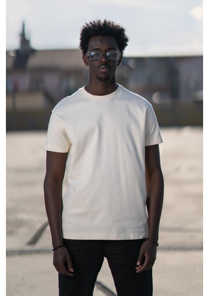 Bisiklet Yaka %100 Pamuklu Basic Oversize (Geniş Model) T-Shirt modelleri