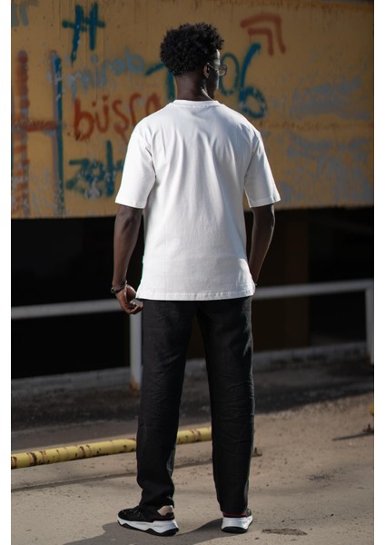 Bisiklet Yaka %100 Pamuklu Küçük Baskılı Oversize (Geniş Model) T-Shirt fırsatları