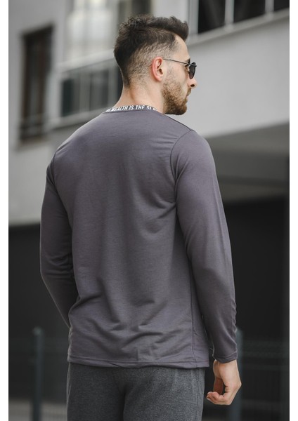 Legend Yakası Baskılı Slim Fit Likralı Sıfır Yaka Erkek Sweatshirt fırsatları
