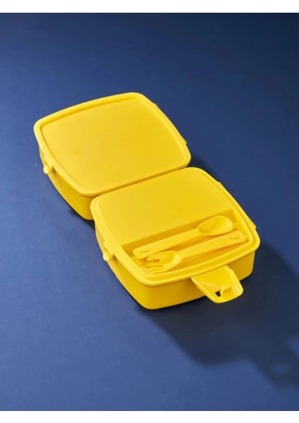 Kilit Kapaklı 2 Katlı 4 Bölmeli Kaşık ve Çatallı Kare Lunch Box & Beslenme Kutusu