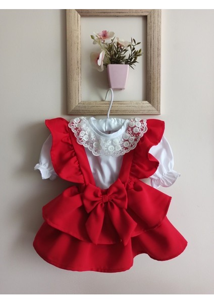Kız Çocuk Bebek Kısa Kollu Gömlek Bandana Askılı Etek Çorap Takım Set