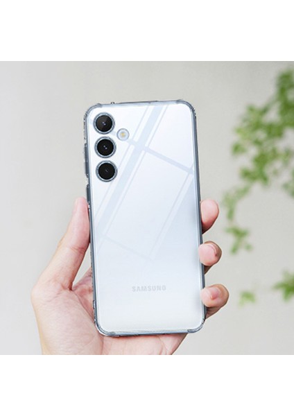 Galaxy A25 Kılıf Şeffaf 3D Kamera Korumalı Slim Fit Tasarım Esnek Renksiz Silikon Kapak