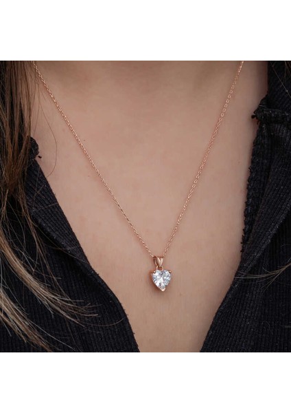 925 Ayar Gümüş Rose Beyaz Taşlı Kalpli Kadın Kolye fırsatları