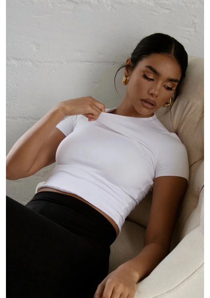 Fitted/vücuda Oturan Crop T-Shirt indirimleri