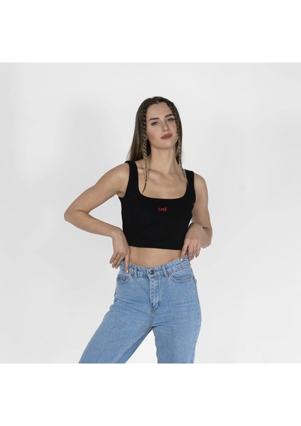 Geniş Askılı Nakışlı Kaşkorse Kadın Siyah Crop