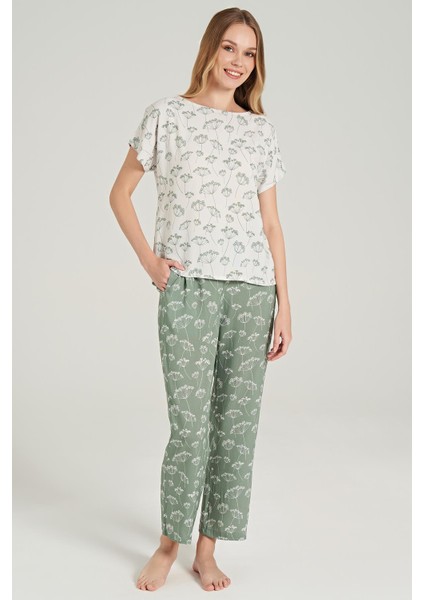 Kadın Kısa Kol Dokuma Yeşil Pijama Takım C7T0N0O5