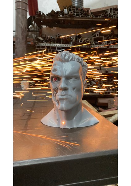 Terminatör Büstü Dekoratif Terminatör Kafa Büst 18 cm Arnold Schwarzenegger fiyatları