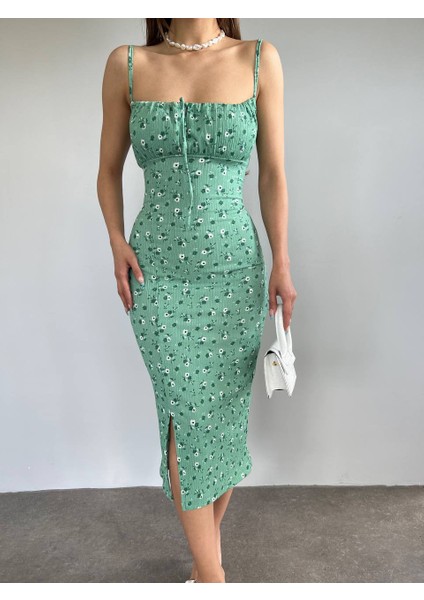 Kadın Ince Askılı Önü Bağlama Detaylı Yırtmaçlı Çiçek Desenli Midi Elbise Yeşil fırsatları