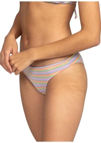 Wavy Stripe Moderate Kadın Bikini Altı
