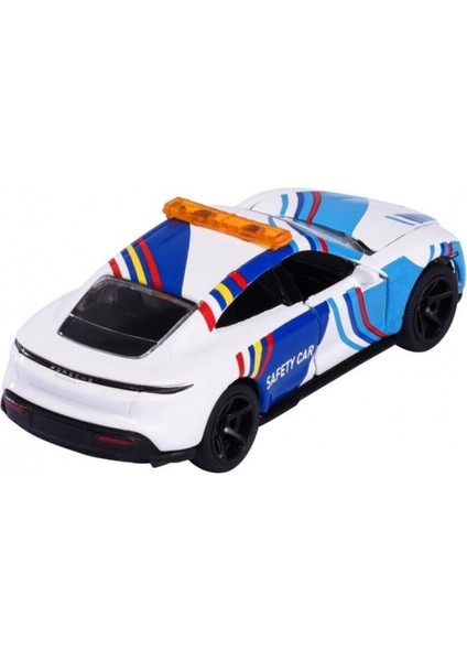 Deluxe Edition Porsche Taycan Turbo S Safety Car