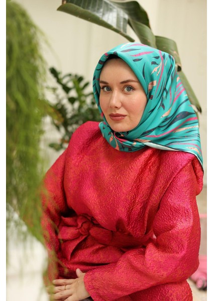 Yeşil Pembe Desenli Tivil Ipek Eşarp 11432-36 fiyatları