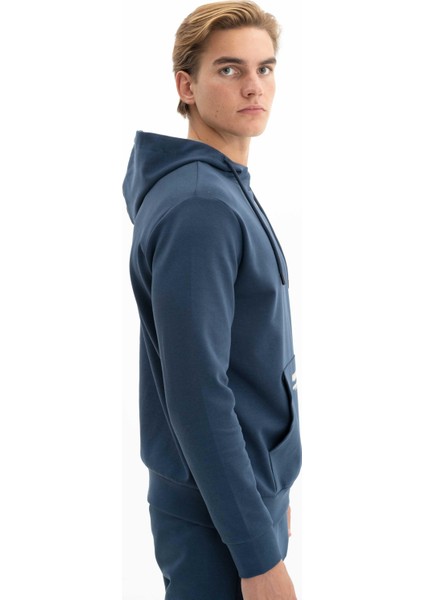 Erkek Slim Fit Likralı Kanguru Cepli Kapşonlu Sweatshirt K26254987701 fırsatları