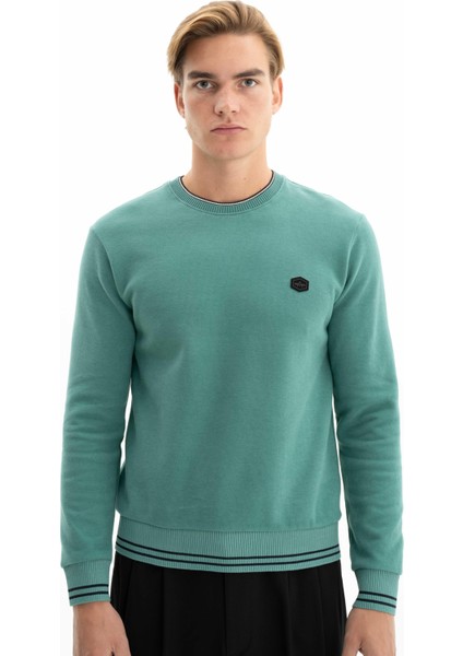 Erkek Basic Regular Fit Selanik Kumaş Bisiklet Yaka Sweatshirt K26124699601