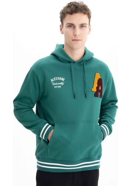 Erkek Relax Fit 3 İplik Kapşonlu Kanguru Cepli Sweatshirt K26254625601 modelleri