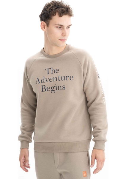 Erkek Yazı Baskılı Regular Fit Bisiklet Yaka Sweatshirt K26124600001 modelleri