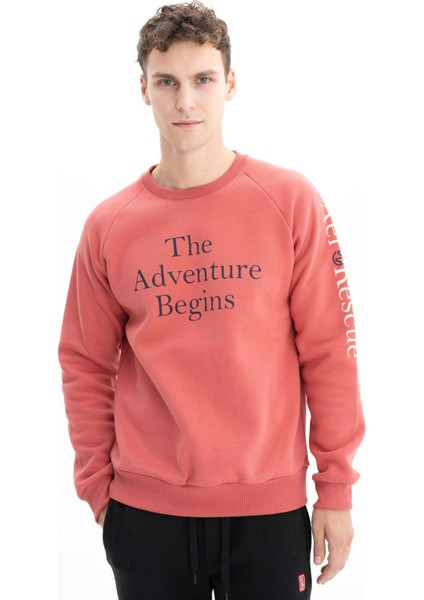 Erkek Yazı Baskılı Regular Fit Bisiklet Yaka Sweatshirt K26124600001 modelleri