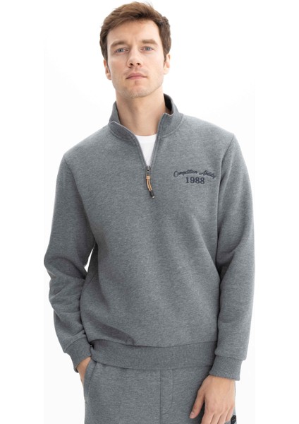 Erkek Büyük Beden Yarım Fermuar Basic Dik Yaka Sweatshirt K26544801201