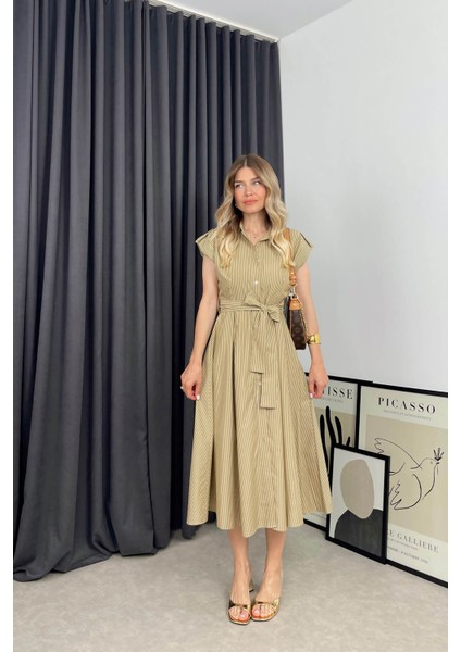 Camel Beyaz Çizgili Kuşaklı Gömlek Elbise