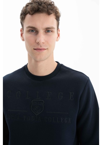 Erkek Baskılı 3 İplik Şardonlu Regular Fit Bisiklet Yaka Sweatshirt K26124600801 fiyatları