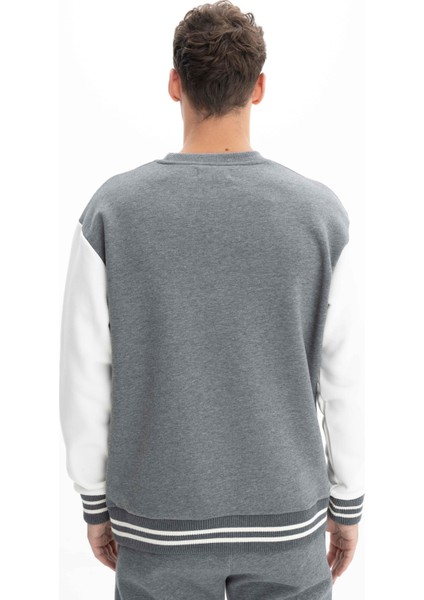 Erkek Relax Fit Bisiklet Yaka Sweatshirt K26124600701