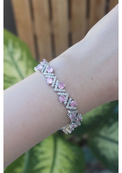 Vip Seri Pirinç Pembe Zirkon Taşlı Gümüş Renk V Model Bileklik fiyatları