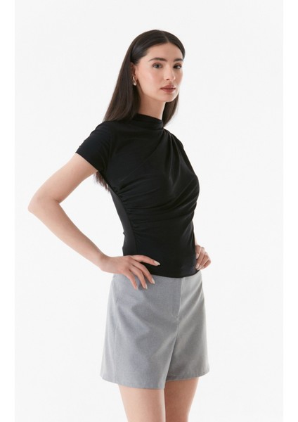 Basic Yanları Büzgülü Bluz fiyatları