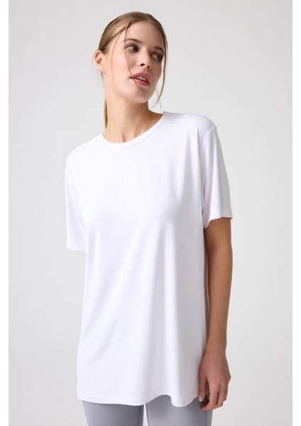 x Melodi Beyaz Oversize Geniş Kalıp Tişört Boyfriend T-Shirt