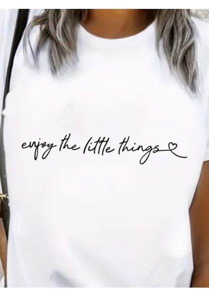 Kadın Kısa Kollu Önü Yazı Baskılı Basic Süprem T-Shirt fiyatları