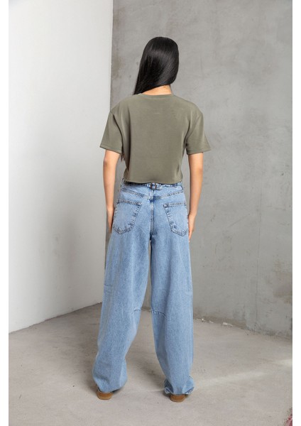 Ultra Yumuşak Dokunuş: Modal Crop Top Serisi Kadın Tişört @Savona indirimleri