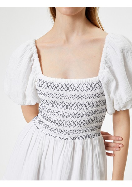 Balon Kol Poplin Elbise Midi Nakışlı Kare Yaka indirimleri