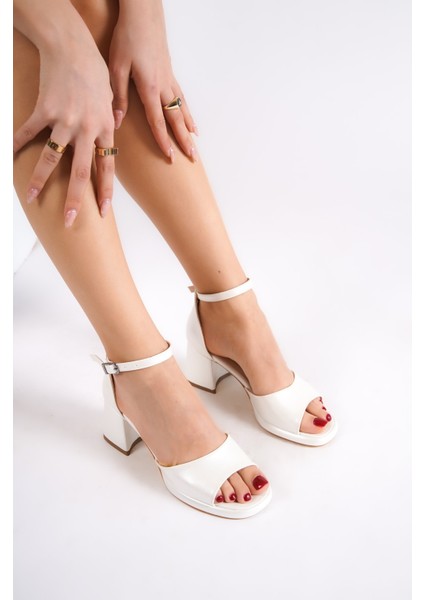 Kadın Sedef Kısa Platform Topuklu Ayakkabı Orta Topuk Boyu ile Şık Tasarım modelleri