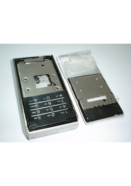Sony Ericsson C905 Kasa Kapak Tuş Takımı