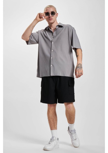 Erkek Onsboyy Rahat Kalıp Çizgili Kısa Kollu Gömlek 22025032 Gri fiyatları