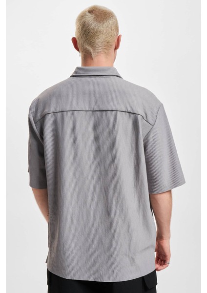 Erkek Onsboyy Rahat Kalıp Çizgili Kısa Kollu Gömlek 22025032 Gri fırsatları