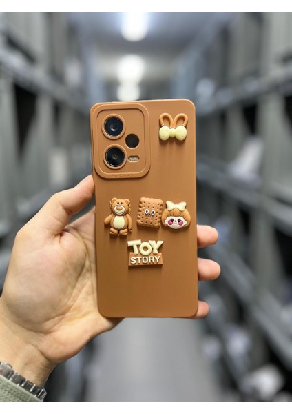 Vip Case Xiaomi Redmi Note 12 Pro 5g Ayıcık Kiraz Kız Toy Story Şeker Desenli Kahverengi Kılıf