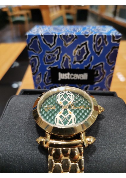 Just Cavallı Yeni Kadın Kol Saati modelleri