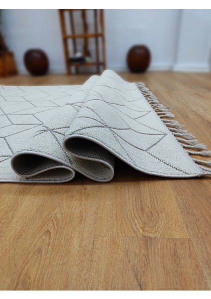 Trendycarpet Bambu Dokusunda Dekoratif Halı Beyaz 1407