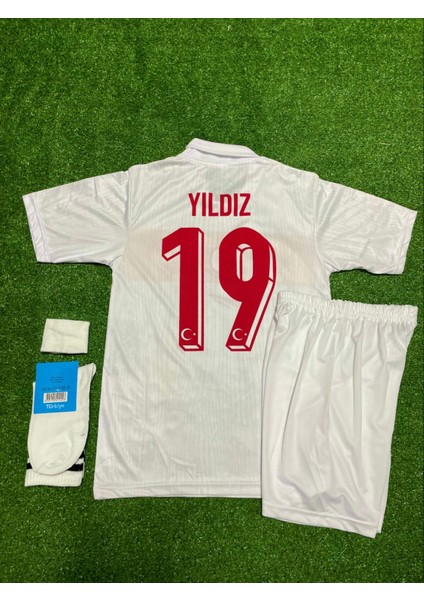 Türkiye Euro 2024 Kenan Yıldız Iç Saha Çocuk Forması 4'lü Set (White)