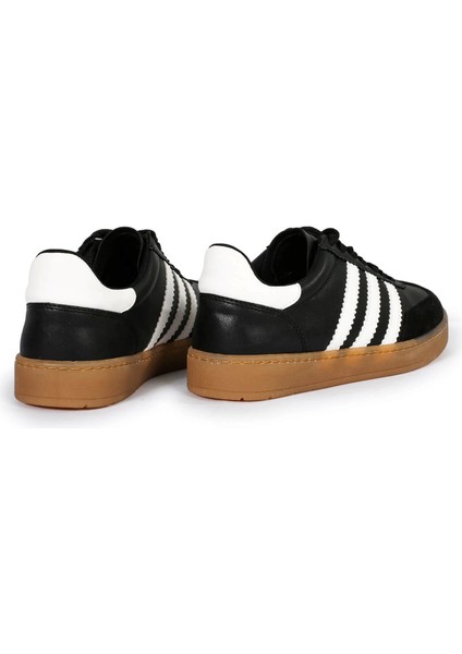 Lola Üç Şeritli Siyah Spor Ayakkabı fırsatları