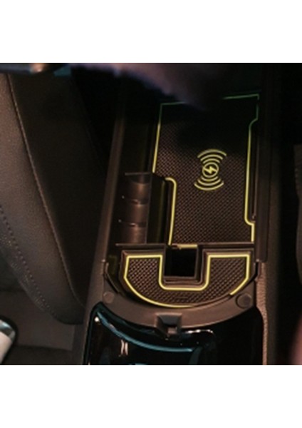 1 Grup Cep Telefonu Kablosuz Şarj Merkezi Kol Dayama Saklama Kutusu C-C 2016-2018 (Yurt Dışından) modelleri