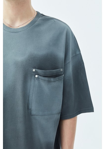 Yıkamalı Cep Detaylı Oversıze T-Shirt Koyu Füme modelleri
