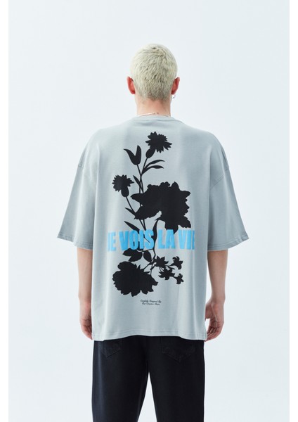 Arka Çiçek Baskılı Oversıze T-Shirt Gri fiyatları