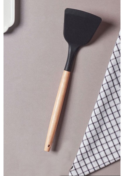 Blanco Bambu Saplı Siyah Silikon Spatula 14844