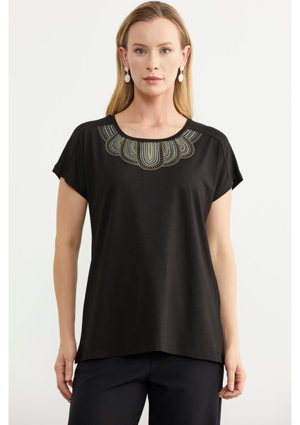 Yaka Detaylı Dökümlü Penye T-Shirt - Siyah fiyatları