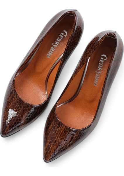 Hakiki Deri Stiletto Topuklu Ayakkabı Taba Yılan Desenli - 7,5 Cm İnce Topuk Sivri Burun - El İşçiliği Premium Yumuşak Deri GRS043-TB