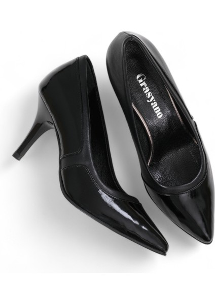Hakiki Deri Stiletto Topuklu Ayakkabı Siyah - 7,5 Cm İnce Topuk Sivri Burun - Rugan Detaylı El İşçiliği Premium Deri GRS035-SH