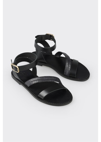 Siyah Deri Kadın Sandalet fiyatları