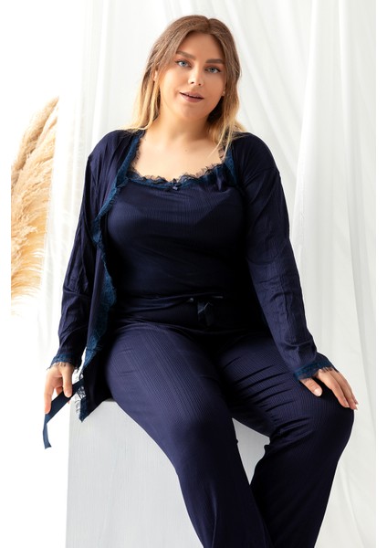 Sabahlıklı Dantel Detaylı Büyük Beden Pegasus Kadın Pijama Takımı-Çeyizlik Takım fiyatları