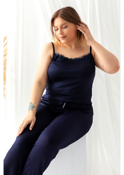 Sabahlıklı Dantel Detaylı Büyük Beden Pegasus Kadın Pijama Takımı-Çeyizlik Takım modelleri